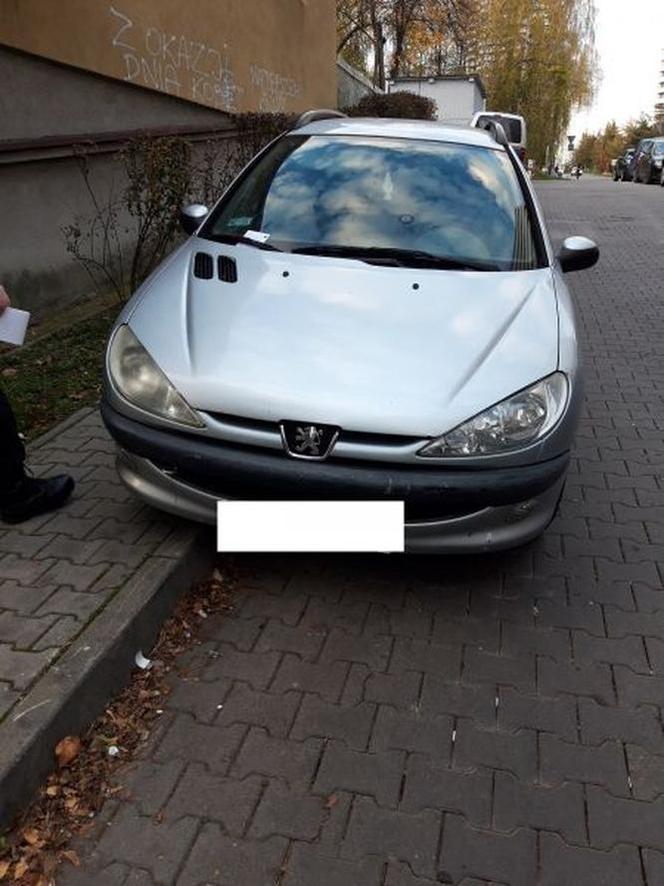 Mistrzowie parkowania w Katowicach. Zobacz zdjęcia