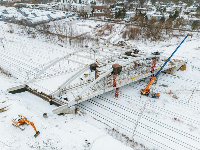 Budowa wiaduktu nad linia kolejową w Sosnowcu