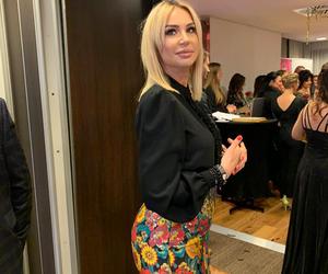 Justyna Lisicka: Porzuciła muzykę dla biznesu samochodowego. Odnawia auta z całego świata!