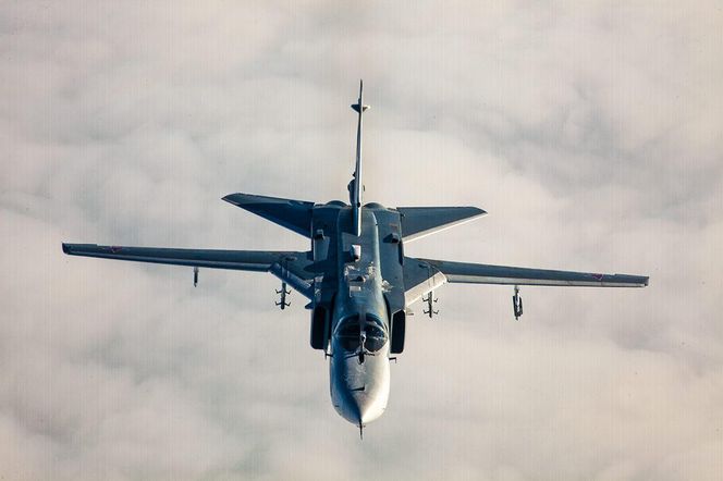 Su-24