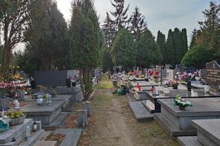 Wszystkich Świętych w Łodzi. Na cmentarz Zarzew przyszły tłumy [ZDJĘCIA]