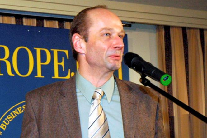 Wicenaczelny Gazety Wyborczej, Piotr Stasiński