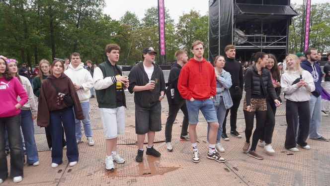 Kortowiada 2025. Koncerty na Plaży Kortowskiej przyciągnęły tłumy. Tak wyglądał drugi dzień imprezy!
