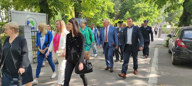 Nadanie sztandaru dla 16 WOG