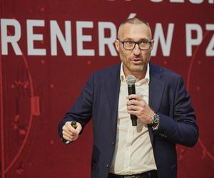 Nagle pojawiły się sensacyjne informacje o Marku Papszunie. Jest pilny komentarz. Wielki zwrot akcji wisiał w powietrzu 