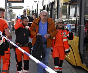 „Otworzyłam oczy, wszyscy leżeli na ziemi”. Szokująca relacja pasażerki. Zderzenie tramwajów w centrum stolicy