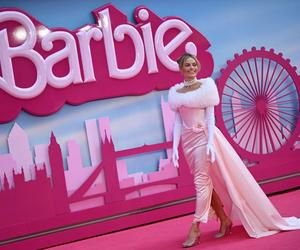 Barbie: Margot Robbie to wielka fanka Harry'ego Pottera. W jakim byłaby domu? [WIDEO]