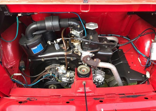 Prawie nowy Fiat 126p na sprzedaż. „Maluch” za 150 tys. zł