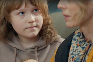 Barwy szczęścia, odcinek 3041: Malwina (Joanna Gleń), Emilka (Jessica Frankiewicz)