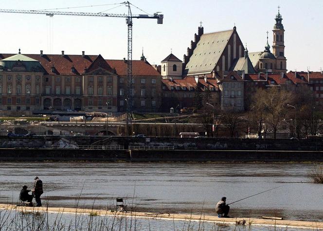 Aż trudno uwierzyć, że tak 20 lat temu wyglądała Warszawa. Miasto nie do poznania!