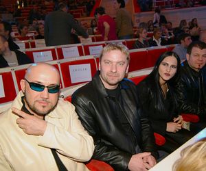 Zniknął po cichym rozwodzie z Chylińską. Tak dziś wygląda były mąż gwiazdy - Kris Krysiak