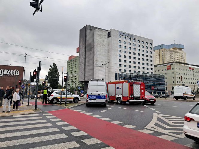 Zderzenie dwóch tramwajów w centrum Łodzi.