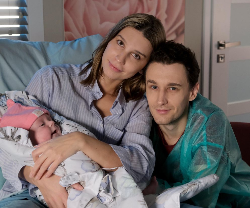 Koniec M jak miłość. Justyna po porodzie ucieknie z kraju z Krzyśkiem i córką! Kasia nie powstrzyma siostry w finale 1808 odcinka?