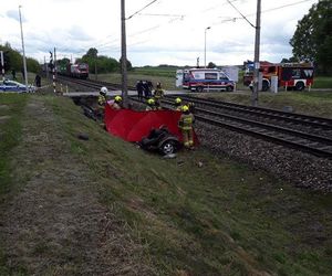 Raciborowice. Śmiertelny wypadek na przejeździe kolejowym [ZDJĘCIA].