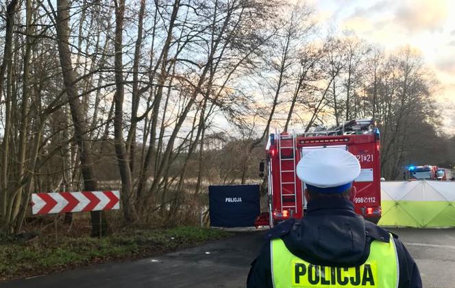 Audi wpadło do rzeki. Nie żyją cztery osoby