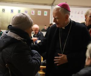 Abp Jędraszewski do ubogich: Każdy z Was jest bliski Sercu Pana Jezusa