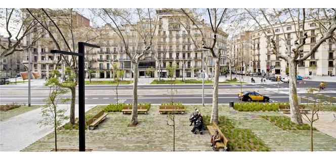 Renaturalizacja w centrum Barcelony
