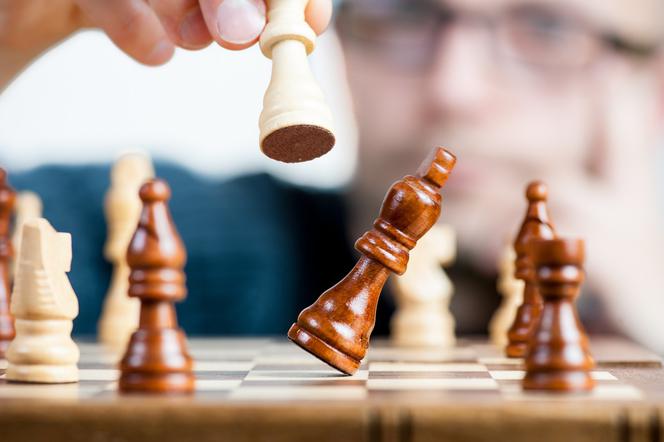 Co wspólnego mają ze sobą szachy i boks? 20 lipca obchodzimy Międzynarodowy Dzień Szachów