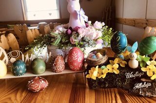 To jedyne miejsce w Polsce, gdzie jajka maluje się przez cały rok. Jajkowo w Kujawsko-Pomorskiem zaprasza do wioski Początku życia