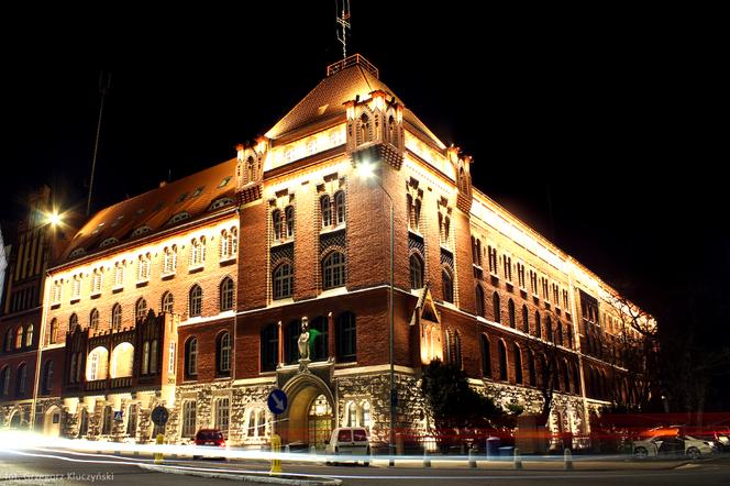 Noc Muzeów możesz spędzić... na komendzie! To jeden z najpiękniejszych budynków w Szczecinie