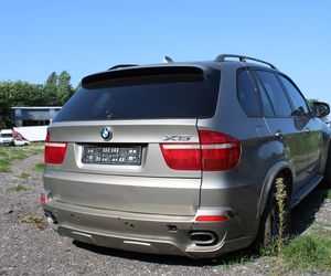 Porsche Cayenne za 7 tysięcy? Takie okazje tylko w Łodzi!