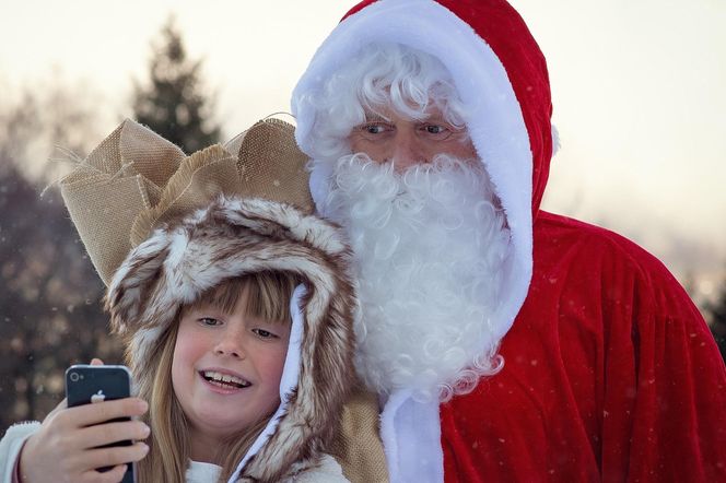 Święty Mikołaj będzie rozdawał prezenty w tramwaju! Znamy trasę i godziny