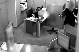 Zatrzymano sprawcę napadu na bank w Krakowie. Śledczy szukali go ponad 15 lat 