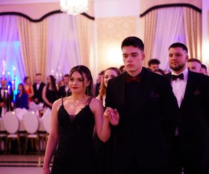 Uczniowie ZSP nr 6 w Siedlcach bawili się na studniówce. Zobacz zdjęcia!
