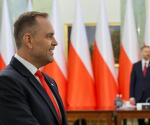 Iskrzy między Donaldem Tuskiem a Karolem Nawrockim