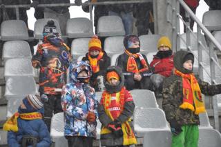 Korona Kielce - Radomiak w PKO BP Ekstraklasie. Tak kibicowaliście w czasie meczu! Dużo zdjęć
