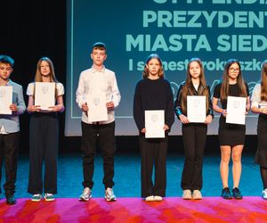 Blisko 700 najzdolniejszych siedleckich uczniów z nagrodami za dokonania w nauce!