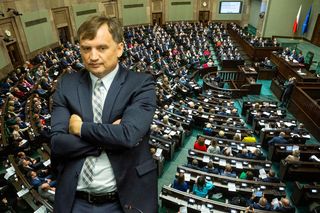 Sejm zagłosował! Zbigniew Ziobro zostanie przymusowo doprowadzony na komisję ws. Pegasusa