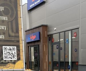 Anastazja złamała kręgosłup w bawialni