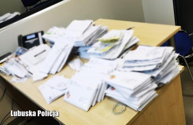 Listonosz nie doręczył ponad tysiąca listów