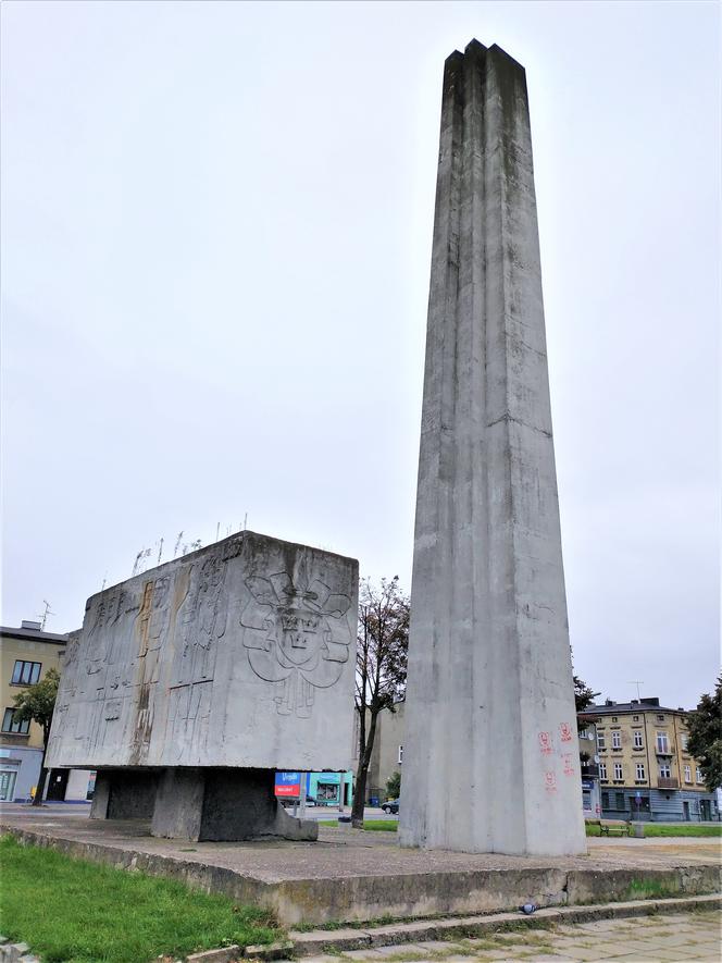 Pomnik Bojowników o Wyzwolenie Społeczne i Narodowe w Pabianicach
