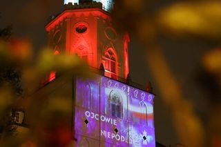 „Ojcowie Niepodległej” – wyjątkowy mapping na Wieży Trynitarskiej w Lublinie przed 11 listopada