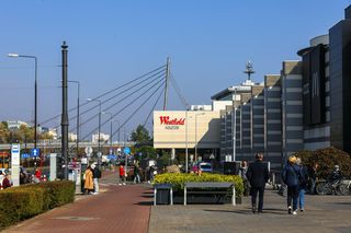 Kładka nad ulicą Wołoską