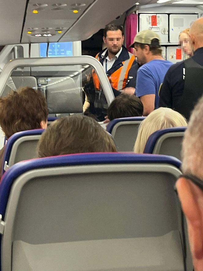 Daniel Martyniuk na lotnisku