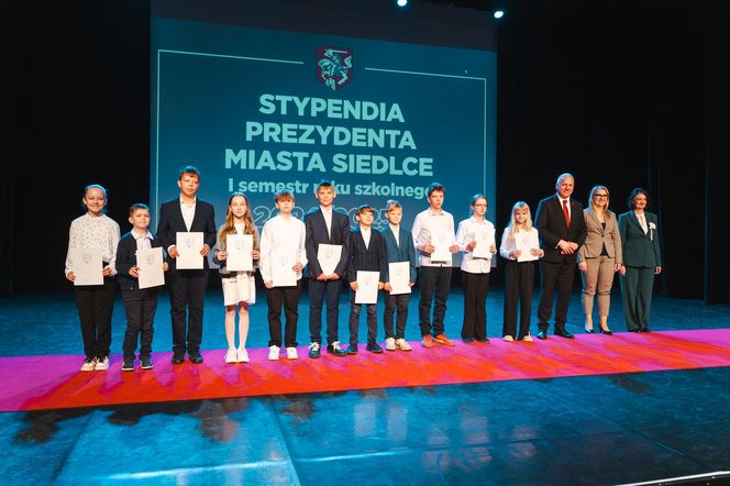 Blisko 700 najzdolniejszych siedleckich uczniów z nagrodami za dokonania w nauce!