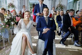 	Na Wspólnej odc. 3770. Kasia (Julia Chatys), Darek Żbik (Michał Mikołajczak) biorą ślub