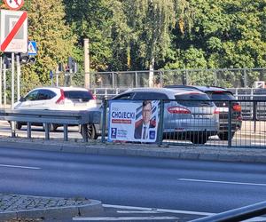 Na autobusach, słupach, budynkach. Bannery wyborcze zalały Olsztyn [ZDJĘCIA]