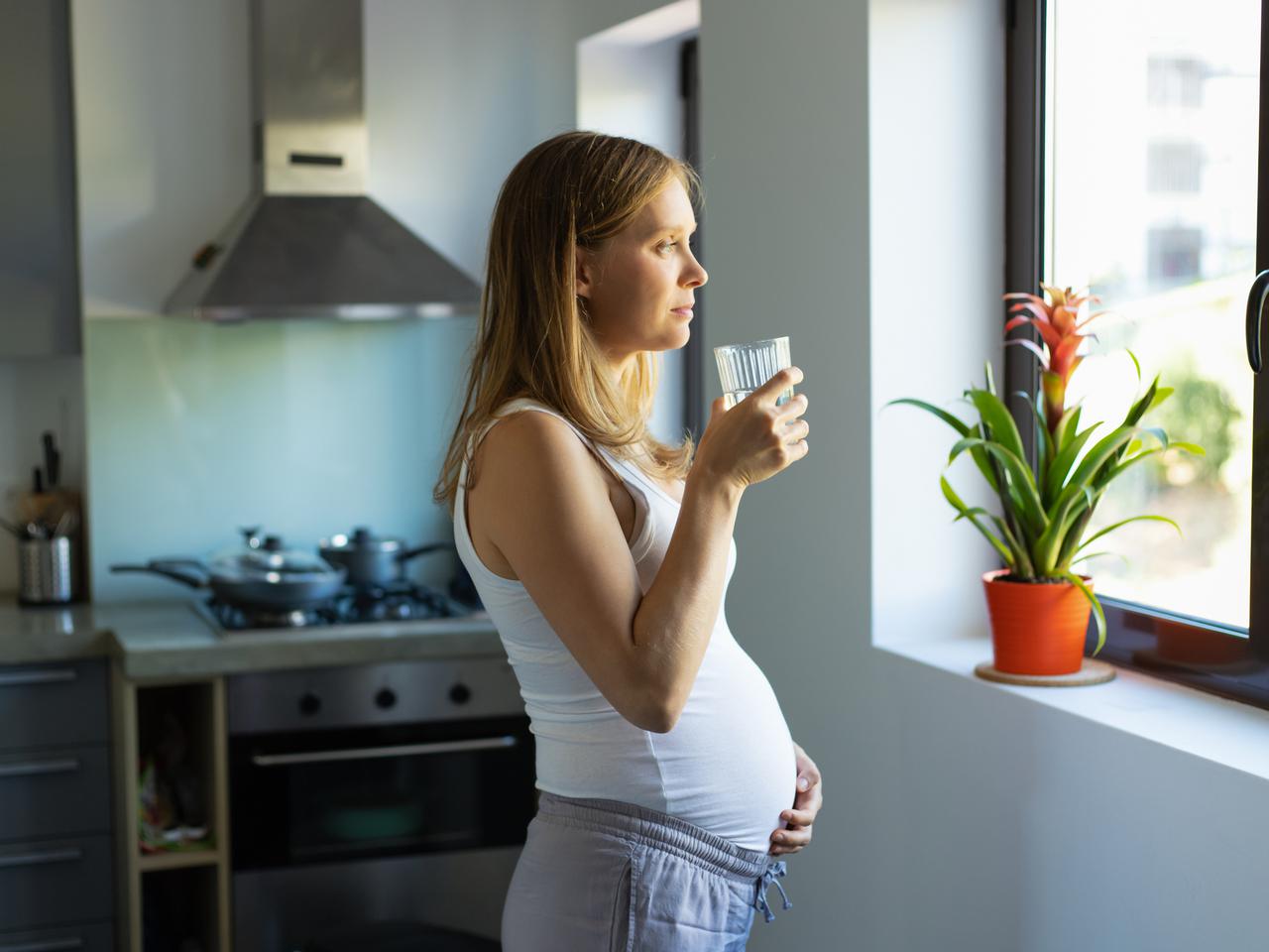 Czy koktajl położnych to bezpieczna metoda wywoływania porodu?