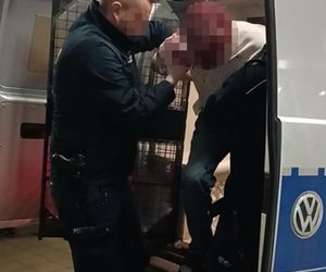 Zasztyletował sanitariusza, odpowie za usiłowanie zabójstwa drugiego medyka