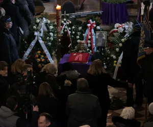 Pogrzeb Jana Nowickiego. Aktor spoczął na cmentarzu w Kowalu