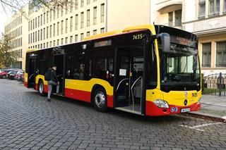Autobusy tylko dla białego personelu. MPK zawiezie studentów do szpitala przy Borowskiej. 