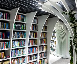 Metroteka – biblioteka na stacji metra M2 Kondratowicza w Warszawie