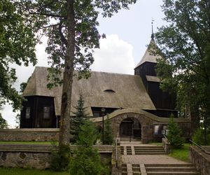 To najstarszy drewniany kościół na Warmii i Mazurach