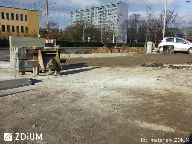 Parking powstaje przy skrzyżowaniu ulic Ślężnej i Kamiennej