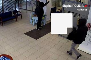 Policja szuka bandytów, którzy napadli na bank [ZDJĘCIA]