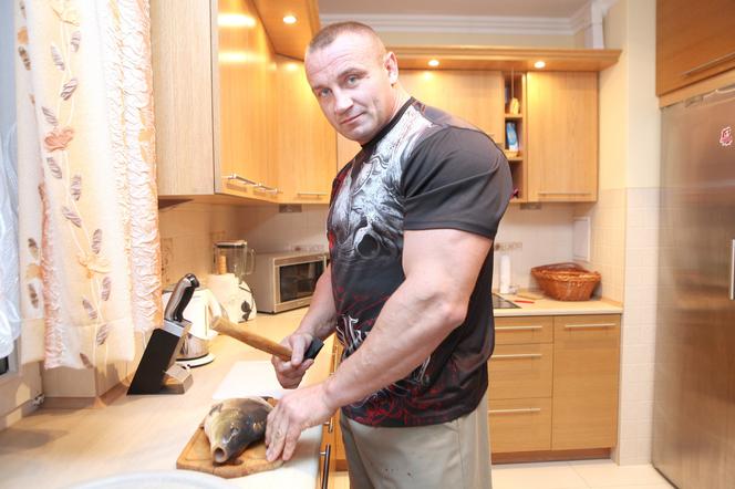 Tak Mariusz Pudzianowski zabił karpia